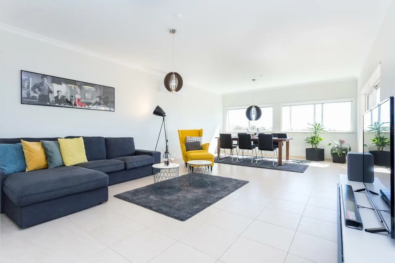 פורטימאו Buzios Asamo Beach Apartment 0*,  פורטוגל