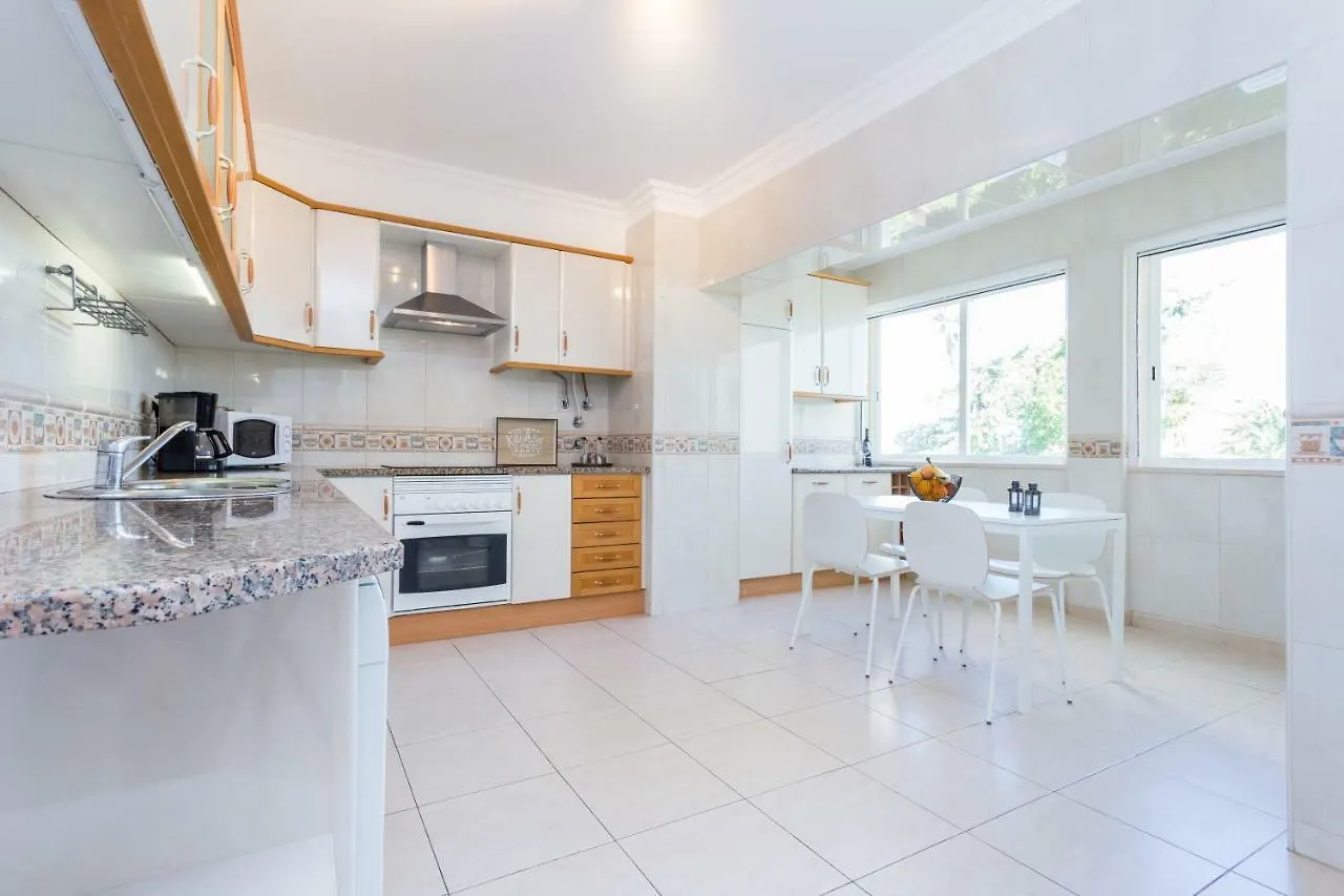 פורטימאו Buzios Asamo Beach Apartment פורטוגל